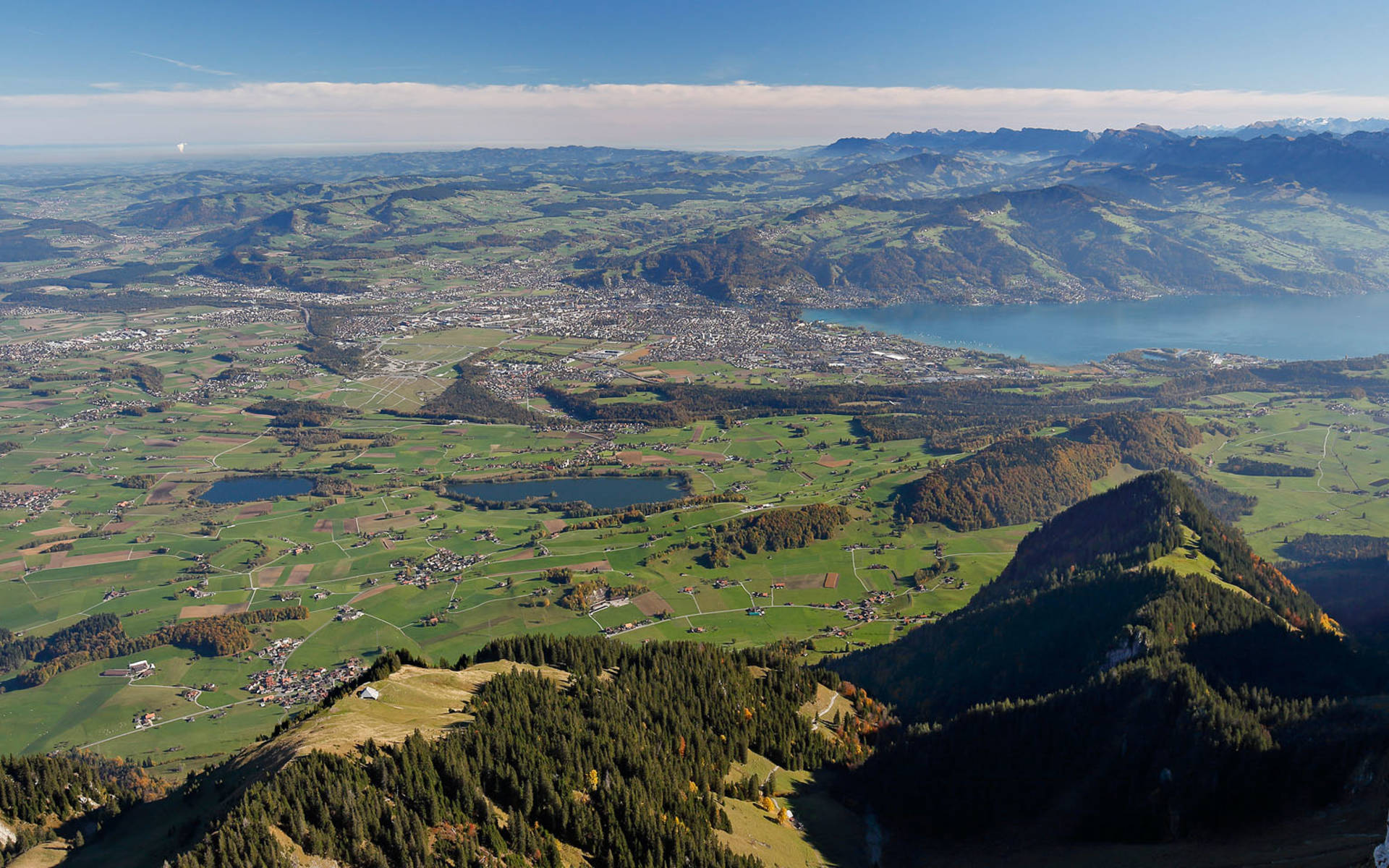 Blick auf die Region Thun @ Jan Ryser