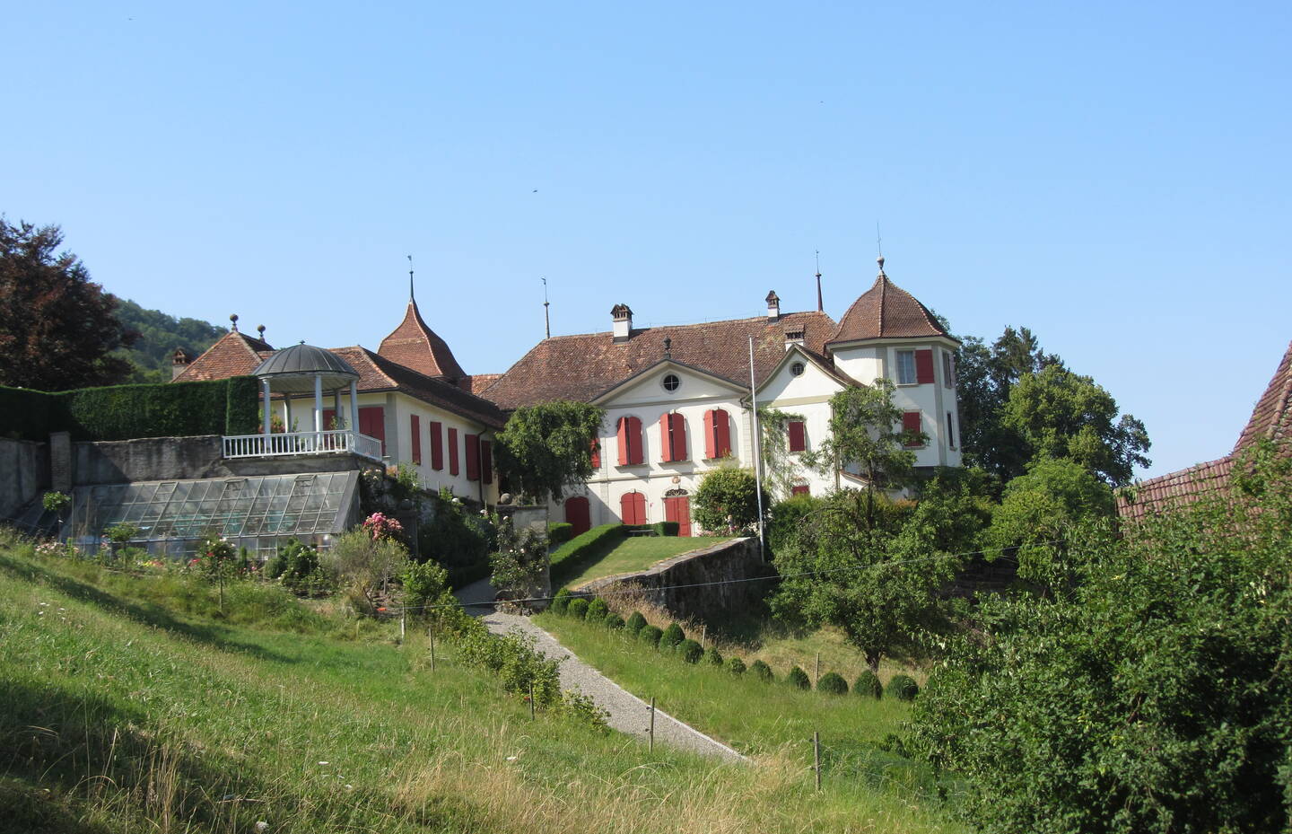 Die strukturreiche Landschaft beim Schloss Toffen